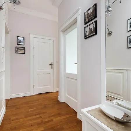 W Kamienicy Old Town Gdańsk