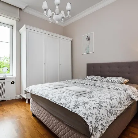 W Kamienicy Old Town